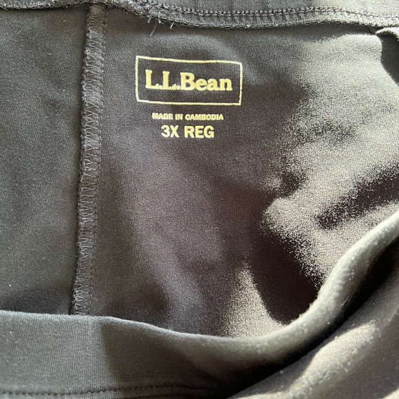 LL Bean women's black cropped pants 3x, great condition, smoke free home. - Picture 2 of 11